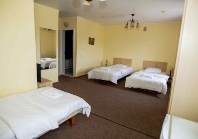 trivietis Trivietis kambarys